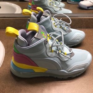 JordanLyrical lemonade Aerospace 720  9.5